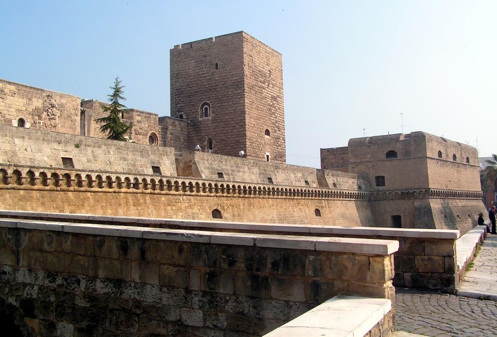 Hotel 7 Mari Μπάρι Εξωτερικό φωτογραφία