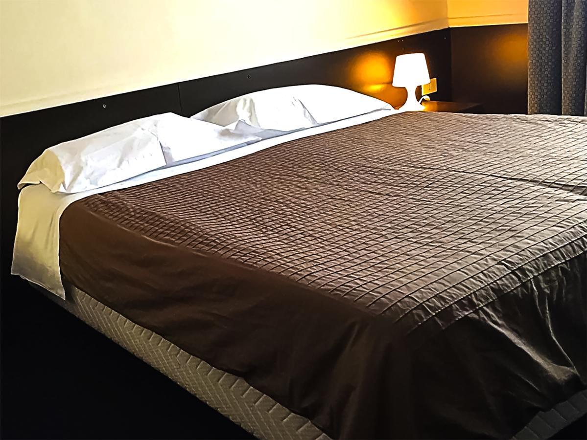 Hotel 7 Mari Μπάρι Εξωτερικό φωτογραφία